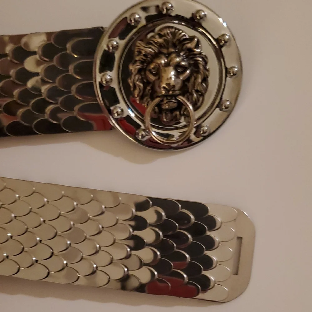 New Silver Metal Stretchy Belt with Decorative Lion Head Buckle Total Length 26